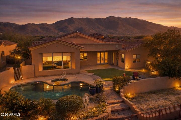 1524 W MOODY Trail, Phoenix, AZ