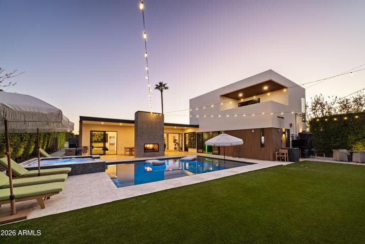 4334 E LEWIS Avenue, Phoenix, AZ