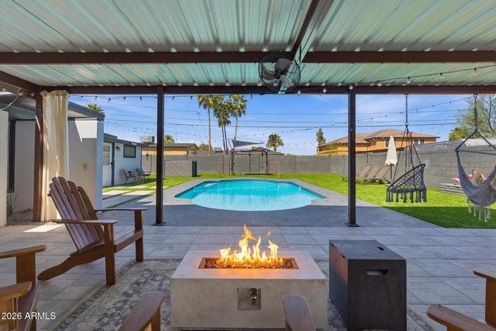 3020 E WETHERSFIELD Road, Phoenix, AZ
