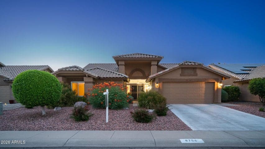 8756 W ROCKWOOD Drive, Peoria, AZ