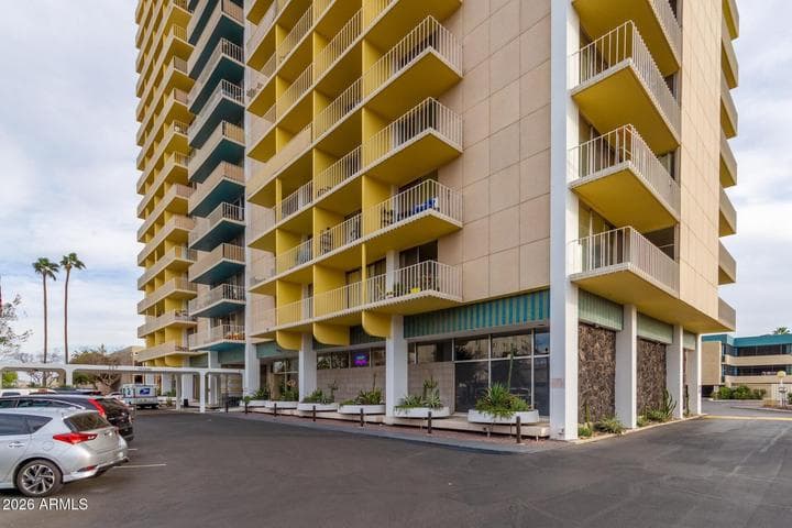 207 W CLARENDON Avenue #16E, Phoenix, AZ