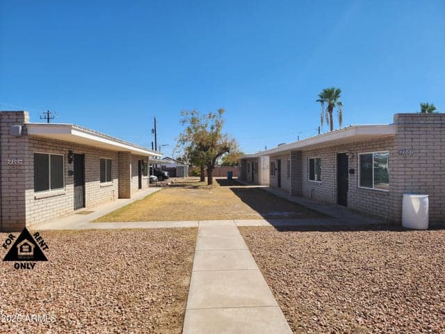2001 W TURNEY Avenue #6, Phoenix, AZ