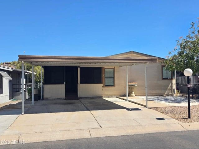 2233 E BEHREND Drive #227, Phoenix, AZ