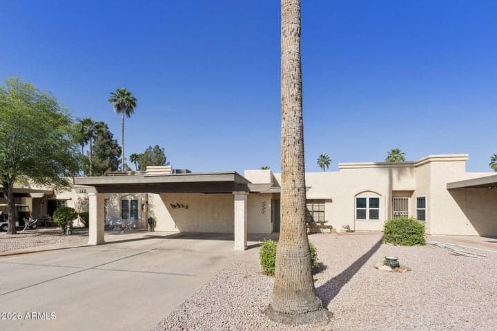 452 S DESERT FLOWER Drive, Mesa, AZ