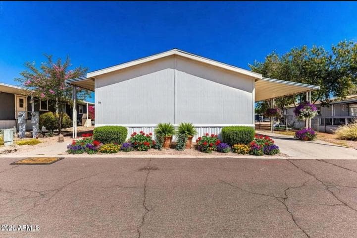 2200 N DELAWARE Drive #69, Apache Junction, AZ