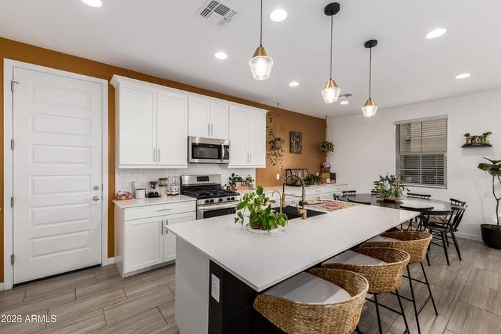 9916 E TEXAS Avenue, Mesa, AZ