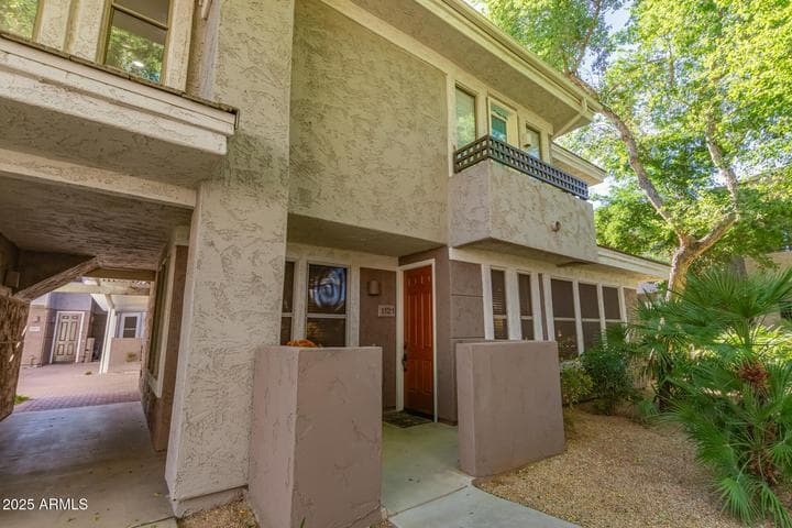 15221 N CLUBGATE Drive #1121, Scottsdale, AZ