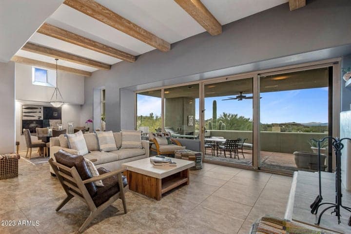 10111 E GRAYTHORN Drive, Scottsdale, AZ