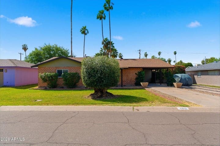 4613 E VERNON Avenue, Phoenix, AZ