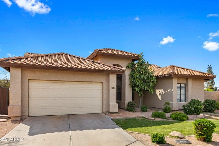 1202 E GREENWAY Circle, Mesa, AZ