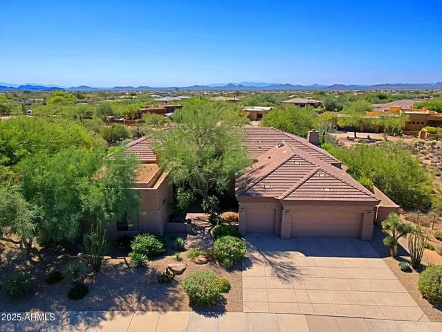 33242 N 68TH Place, Scottsdale, AZ