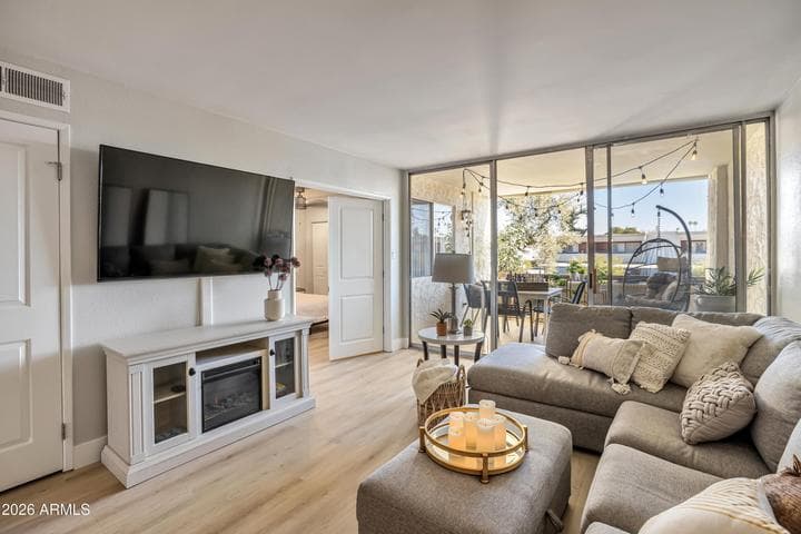 7625 E CAMELBACK Road #B227, Scottsdale, AZ