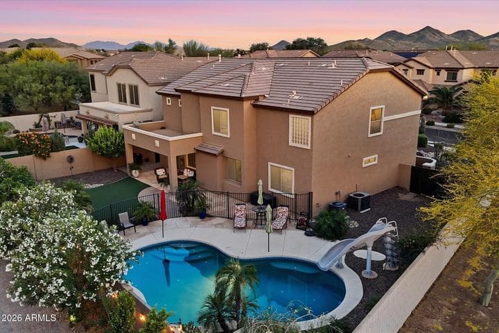 2316 W EAGLE FEATHER Road, Phoenix, AZ