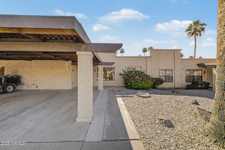 7735 E Alyssum Lane, Mesa, AZ