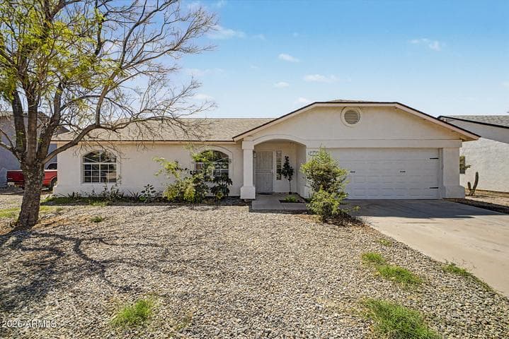 8111 E DES MOINES Street, Mesa, AZ