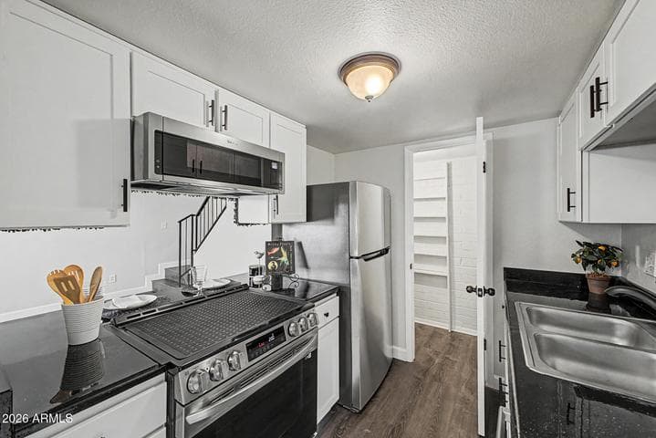 600 S DOBSON Road #177, Mesa, AZ