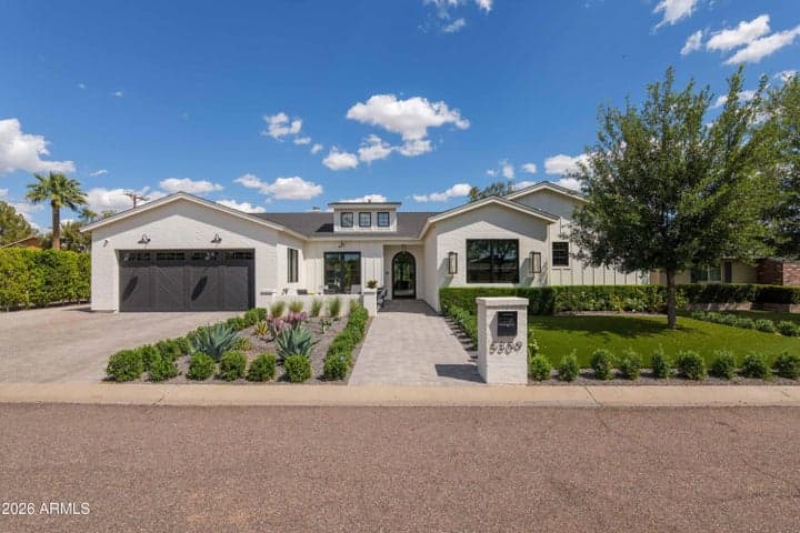 5309 N 33RD Street, Phoenix, AZ