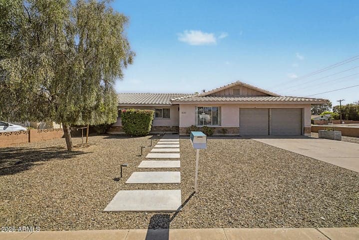 8001 N 17TH Drive, Phoenix, AZ