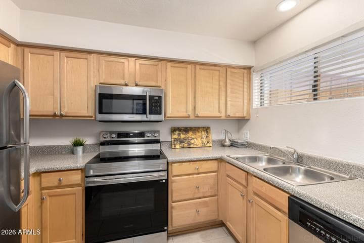 11640 N 51ST Avenue #237, Glendale, AZ