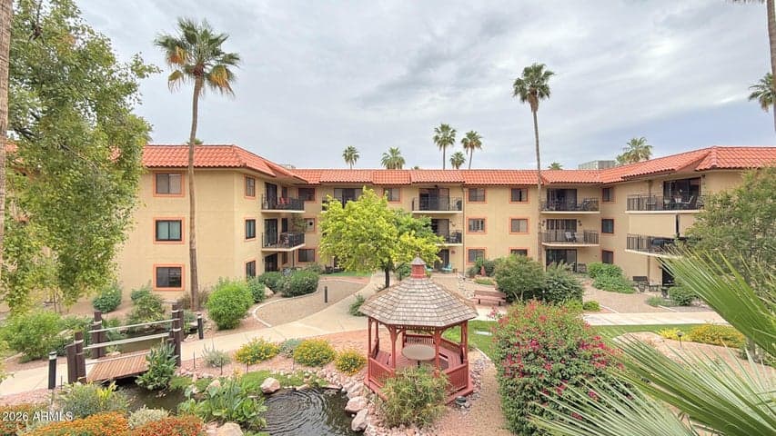 10330 W Thunderbird Boulevard #B203, Sun City, AZ
