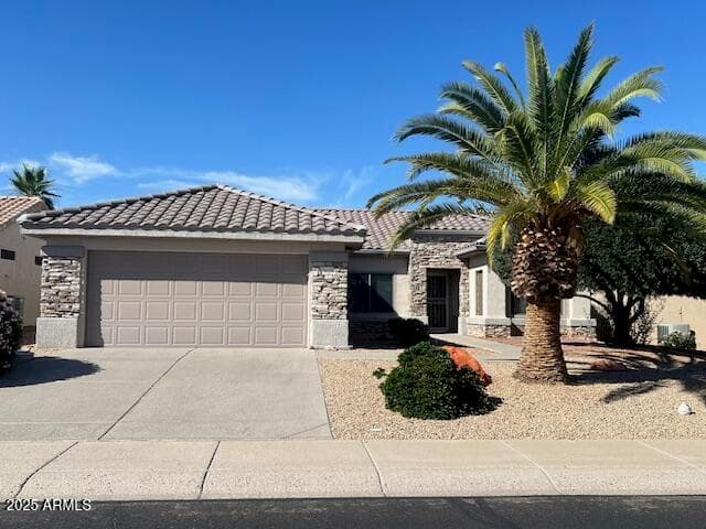 15628 W HIDDEN CREEK Lane, Surprise, AZ