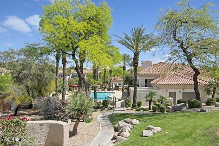 1550 E Thunderbird Road #3, Phoenix, AZ