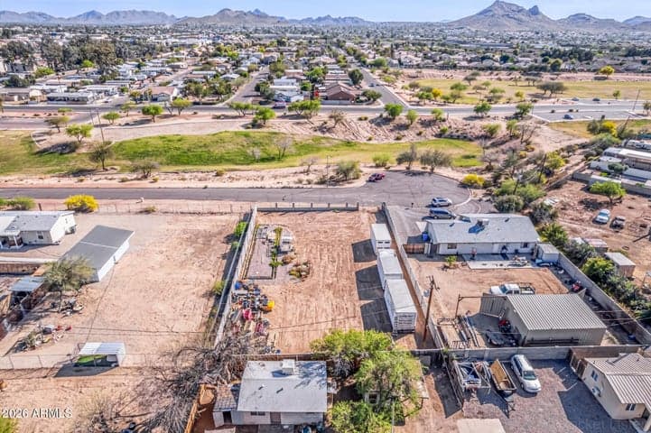 2212 E LIBBY Street, Phoenix, AZ