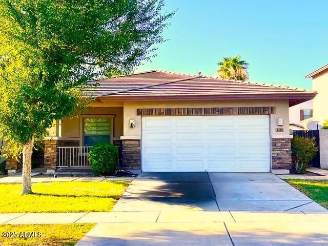 4246 E COTTON Court, Gilbert, AZ