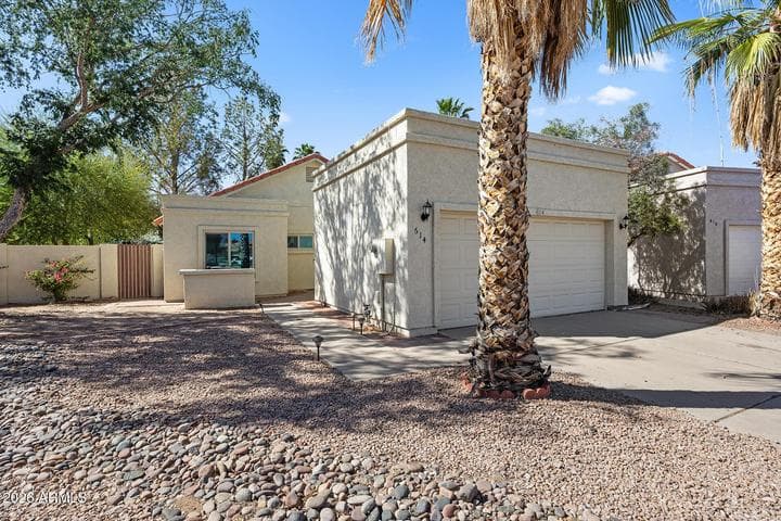 614 S RIO Drive, Chandler, AZ