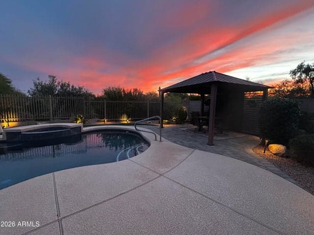 5219 E HASHKNIFE Road, Phoenix, AZ