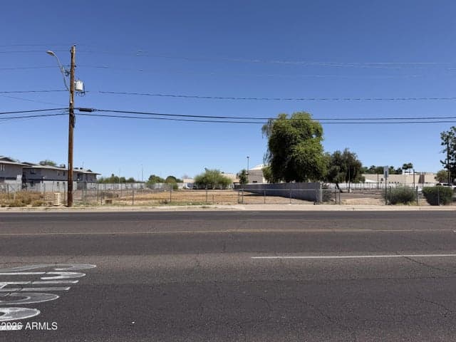 5225 S 7TH Street #-, Phoenix, AZ