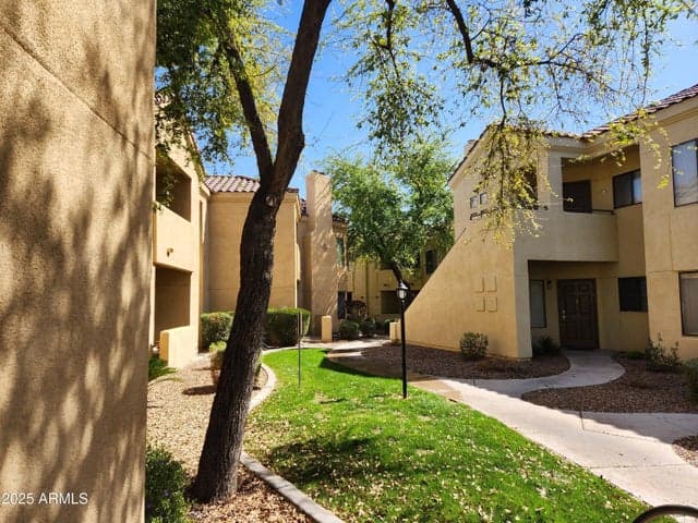 7575 E Indian Bend Road #Apt 1029, Scottsdale, AZ