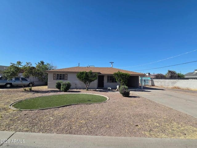 2207 W CACTUS WREN Drive, Phoenix, AZ