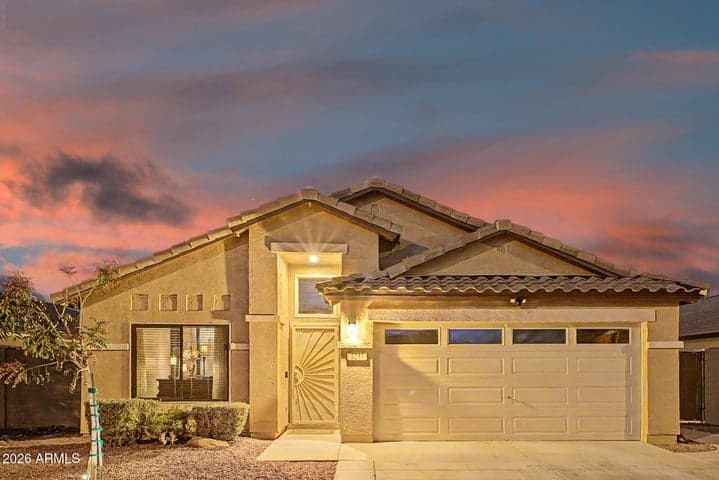 3247 S LOBACK Lane, Gilbert, AZ