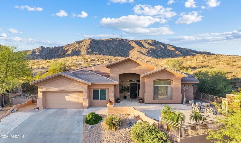 549 E MOUNTAIN SAGE Drive, Phoenix, AZ