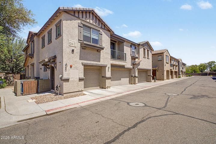 1265 S AARON Drive #311, Mesa, AZ