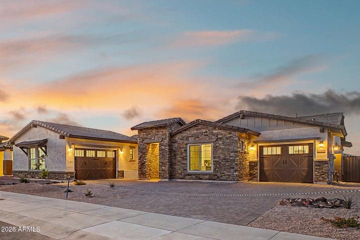 21098 E DIANA Way, Queen Creek, AZ