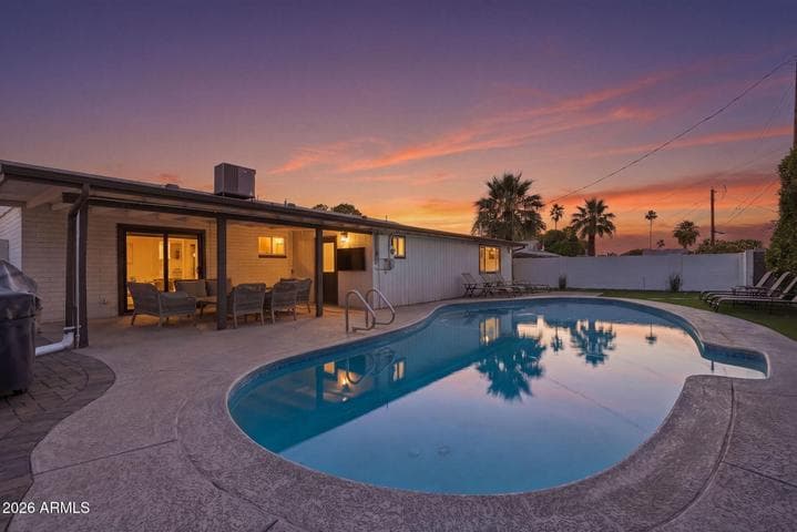 6413 E PARKVIEW Drive, Scottsdale, AZ