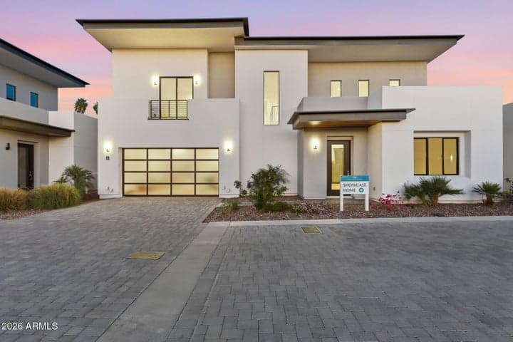 100 W Northern Avenue #4, Phoenix, AZ