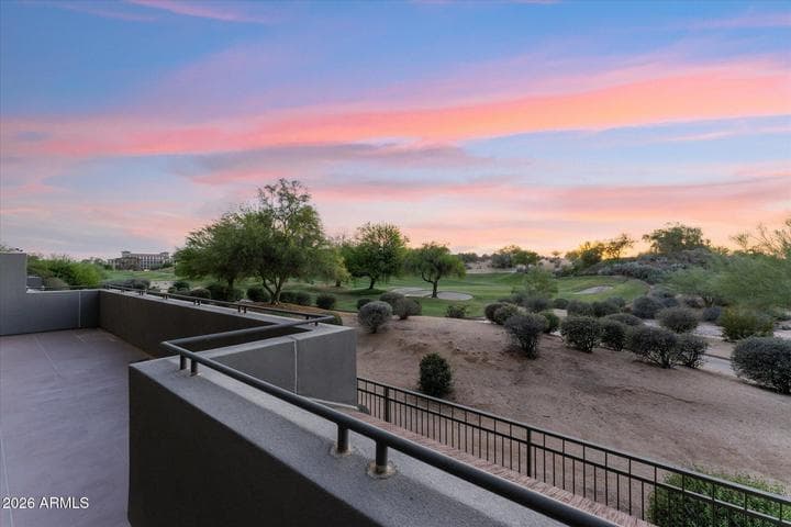 15802 N 71ST Street #211, Scottsdale, AZ