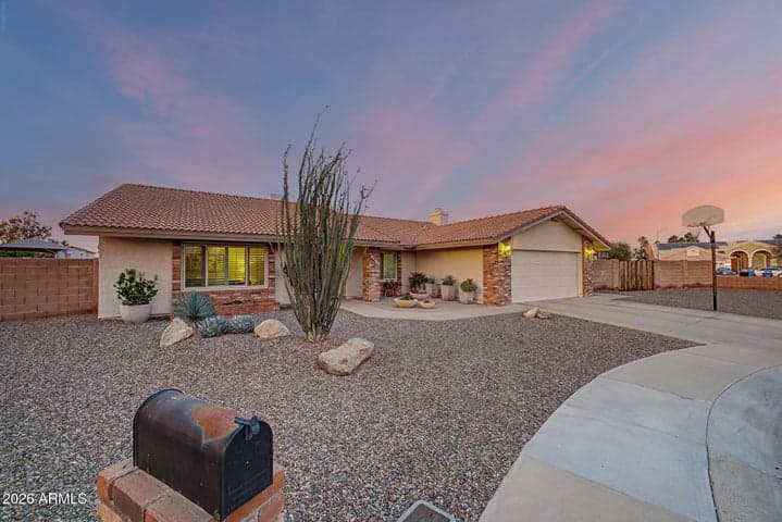 14617 N 47TH Street, Phoenix, AZ