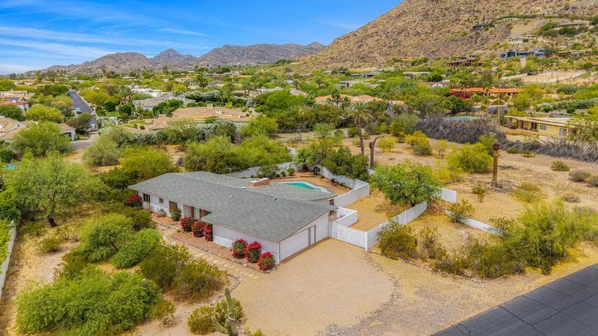6724 N 58th Place, Paradise Valley, AZ