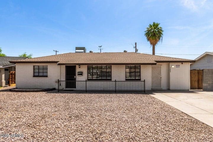 5635 N 35TH Drive, Phoenix, AZ