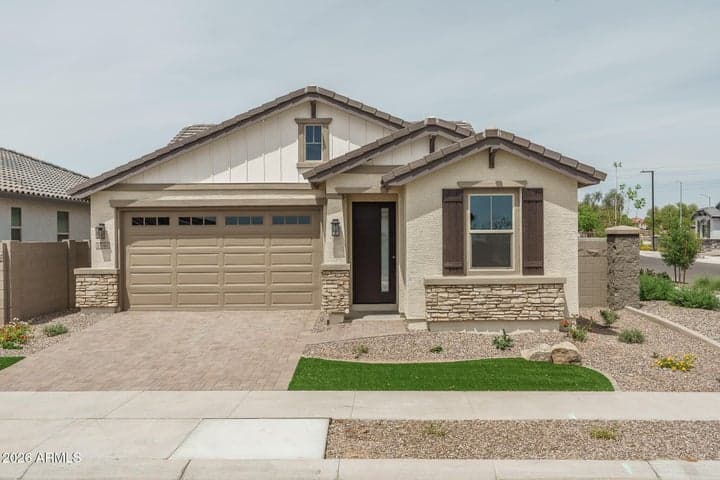 15748 W VOLTAIRE Street, Surprise, AZ