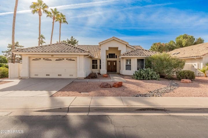 14543 W Bison Path, Surprise, AZ