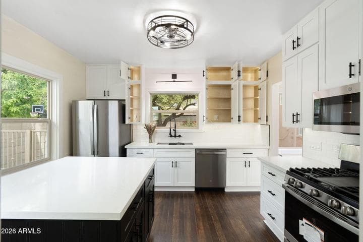 332 E WINDSOR Avenue, Phoenix, AZ