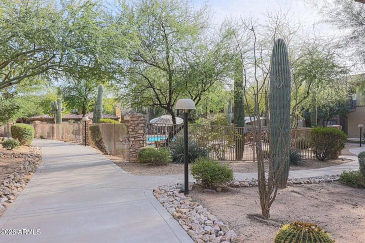 19700 N 76TH Street #1122, Scottsdale, AZ