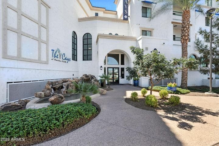 2511 W QUEEN CREEK Road #201, Chandler, AZ