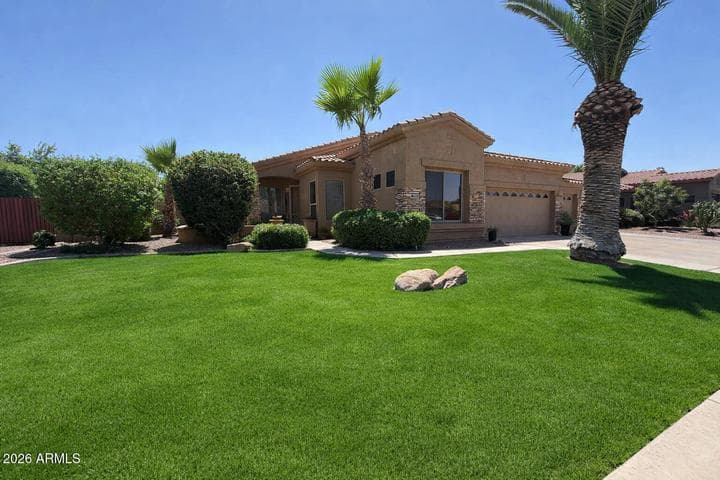1523 E Del Rio Street, Gilbert, AZ