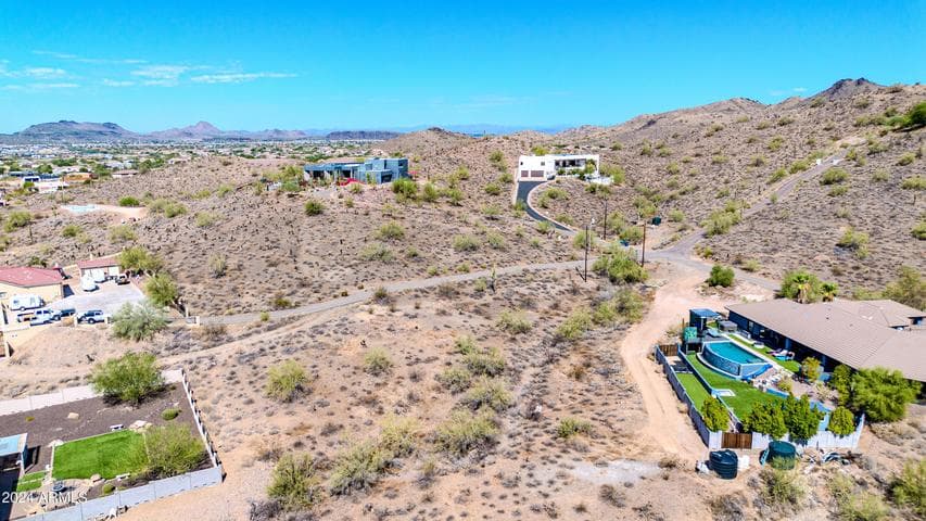 101 E Briles Road #-, Phoenix, AZ